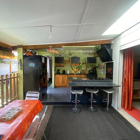 Le Nid D'Amour Avec Sa Piscine Et Jacuzzi Chauffes Saint-Joseph Buitenkant foto