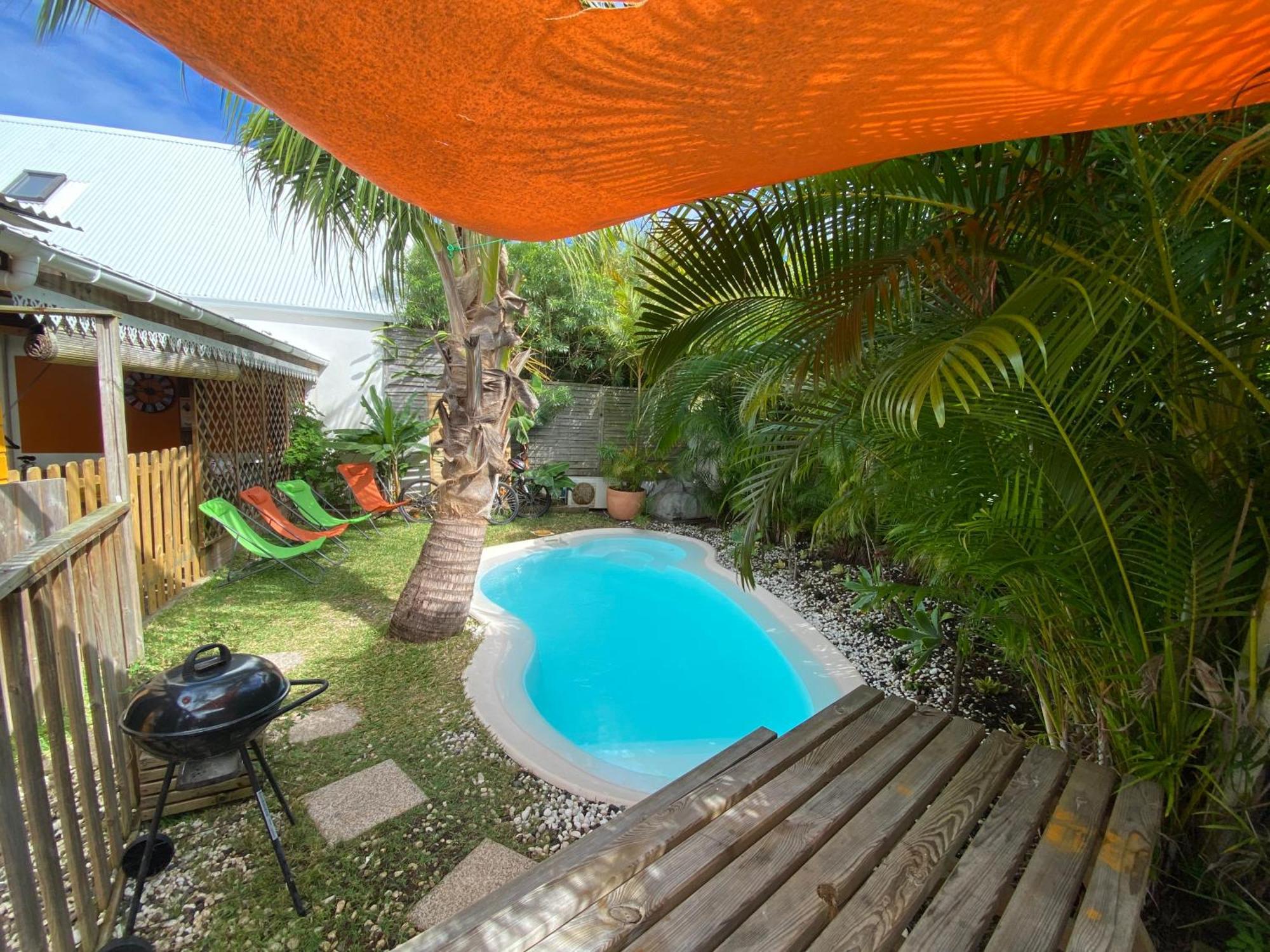 Le Nid D'Amour Avec Sa Piscine Et Jacuzzi Chauffes Saint-Joseph Buitenkant foto